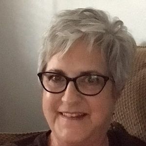 Meet your Posher, Linda